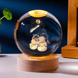1pc Christmas Crystal Ball, Decoration Props Sparkling 3D Sculpture, Perfect Christmas Gift, Night Light And Table Decoration For Bedroom And Home Decoration
