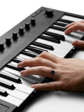 NI KOMPLETE KONTROL M32 Micro-sized keyboard controller for all virtual instruments and effects synth-action,custom NI keybed