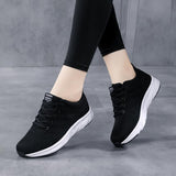Spring and summer new sports for women, lightweight travel, leisure, breathable running soft soled travel shoes, plus size women's shoes