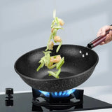 30/32/34cm Non-stick Iron Cooking Pots Pans Cookware Flat Bottom Wok with Wood Handle Kitchen Cooking Pot for Gas Induction
