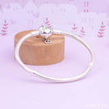 Thread hand painted love bracelet
