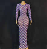 Sexy and tight fitting buttocks wrapped long dress, new fashion with a slim waist