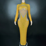The same style as female star, the luxurious golden temperament, full of rhinestones, long sleeved design, slim fit, sexy, buttocks wrapped party banquet