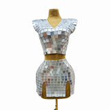 Sexy temperament, personalized short skirt set, lens design, standing shoulder sleeves, sexy deep V-shaped buttocks, party dress