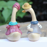 2 Pcs Sitting Couple Duck Cute Resin Duc Lovely Sculptures for Home Office Patio Lawn Yard Ornaments