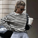Women's Fashion Simple Knitting T-shirt Round Neck Top