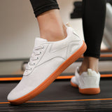 Summer oversized men's women's with wide toe, protruding toe bones, and fat back. Non slip soft soles for casual breathable mesh shoes