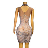 Novas New Hot Selling Elegant Dress with Meat Color Sexy Perspective Fine Sparkling Water Diamond Patched Pattern
