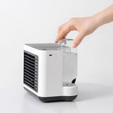 2021 New Sale Usb Charging Negative Ion Air Conditioning Fan Desktop Air Cooler Small Mini Water Cooling Fan
