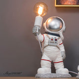 Modern Astronaut Table Lamp Art Deco Resin Lamp Table Bedroom Lamp Creative Living Room Loft Decoration Space Man Desk Light LED