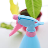 2021 Flower Plant Watering Can Hand Press Water Sprayer Plastic Bonsai Sprinkler Bottle Watering Kettle Garden Water Container